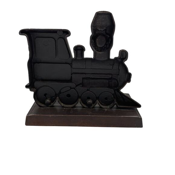 Santa Train Christmas Stocking Holders Hangers Mantle Black Metal Set Of 4 - Picture 3 of 13